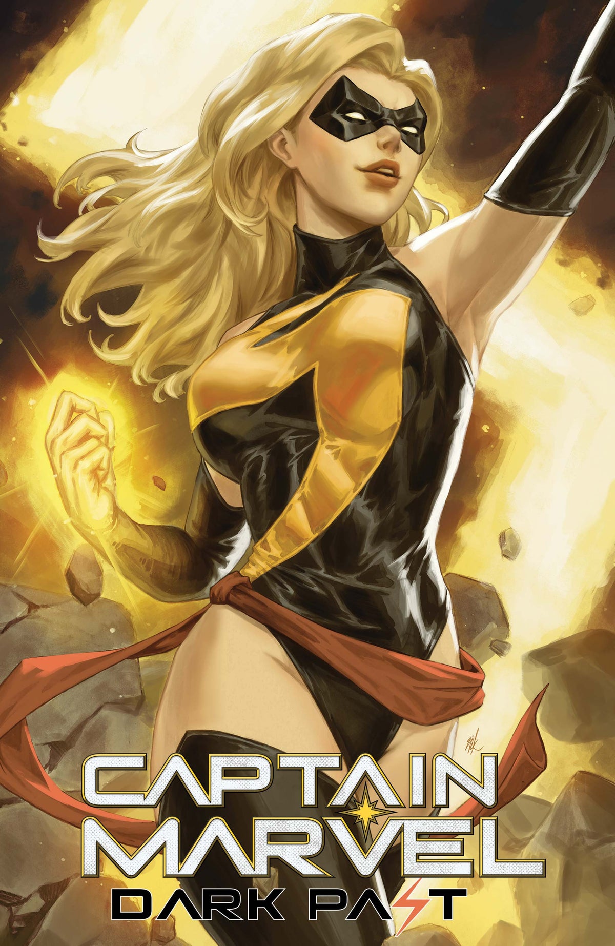 FOIL EJIKURE Captain Marvel Dark Past #1